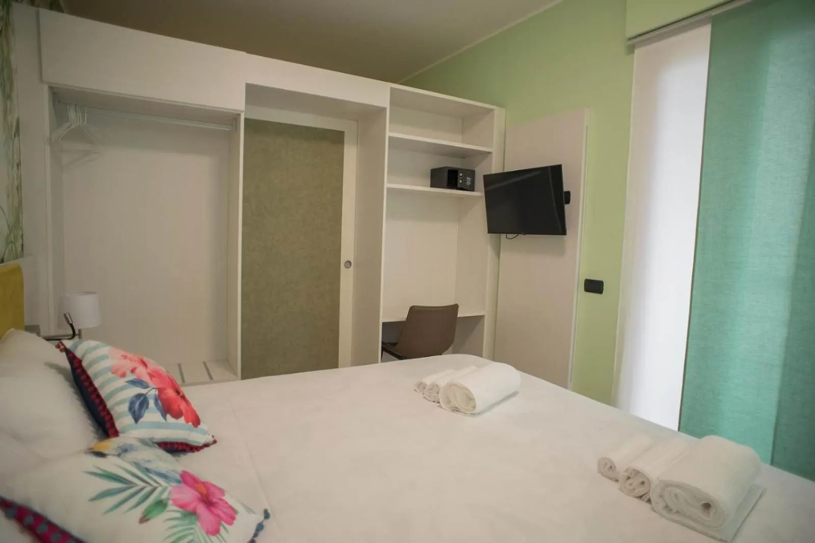 Bolzano Apartment Rho